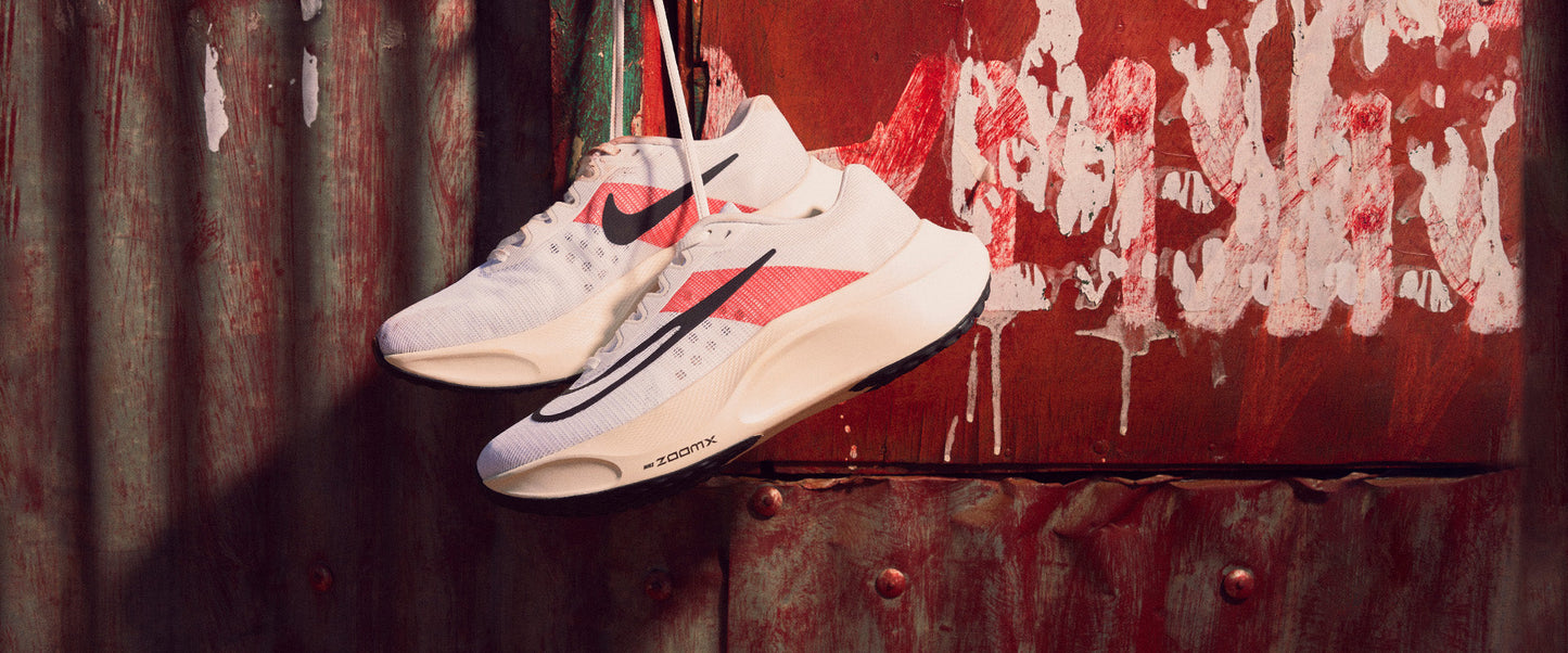 Nike Zoom Fly 5 - White/Black-Chile Red