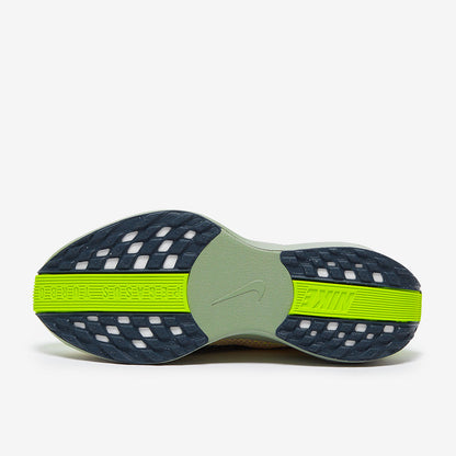 Nike Womens Pegasus Plus