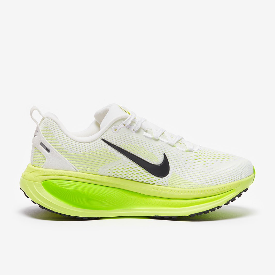 Nike Vomero 18