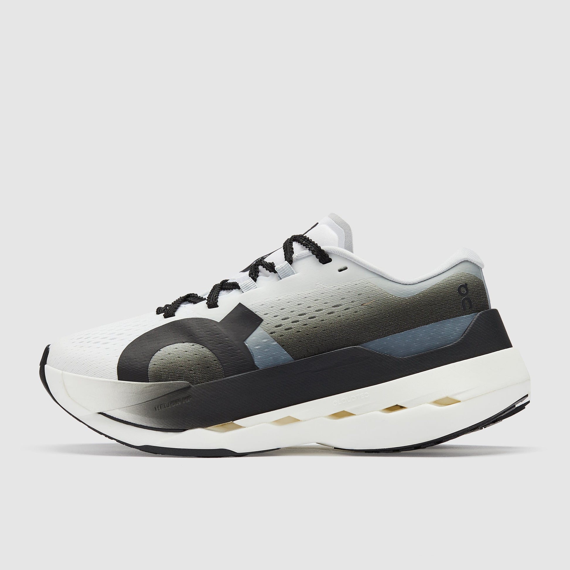 On Womens Cloudboom Max
