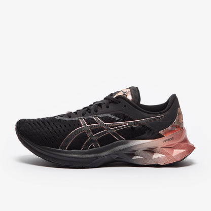 ASICS Womens Novablast Platinum