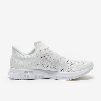 New Balance Super Comp Pacer