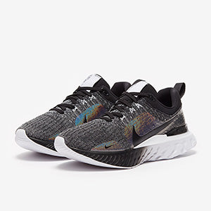 Nike Womens Infinity Run FK 3