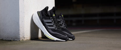 adidas Womens Ultraboost Light