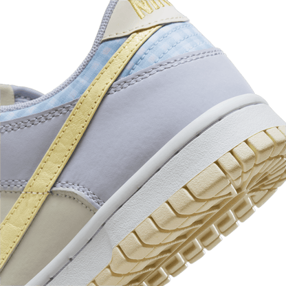 Big Kids' Nike Dunk Low SE "Easter"