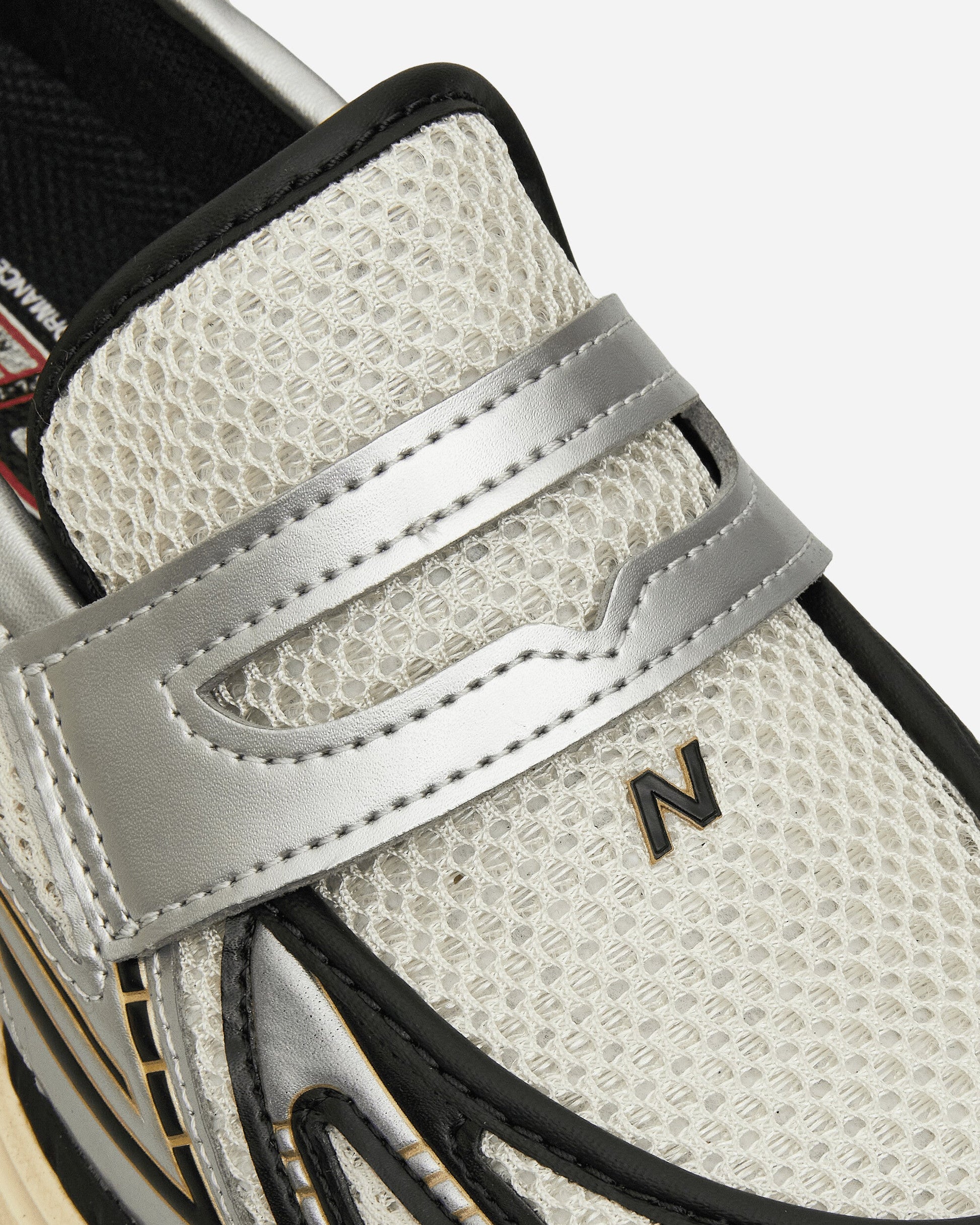 1906L Sneakers Silver Metallic / Black