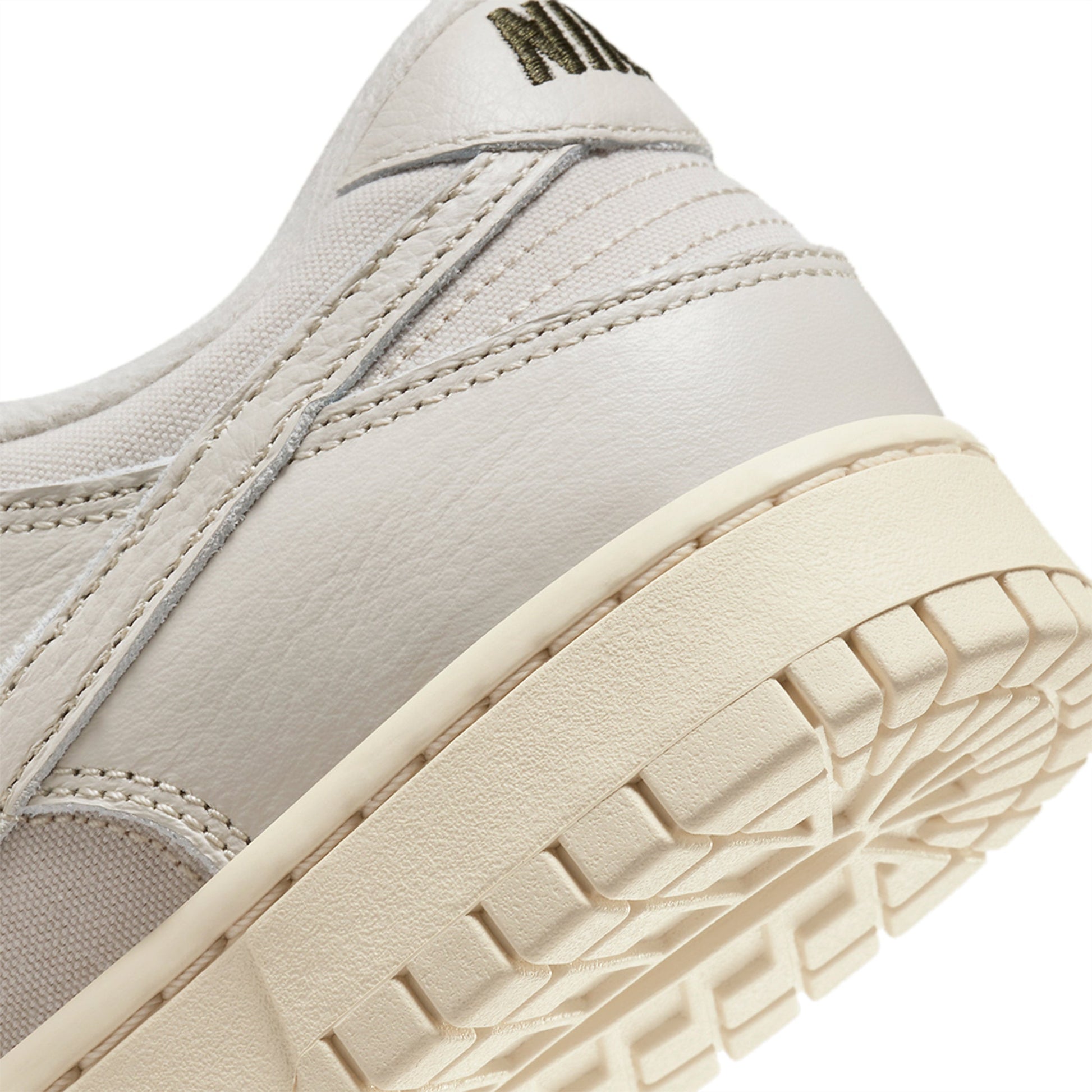 Nike Dunk Low Premium Light Orewood Brown